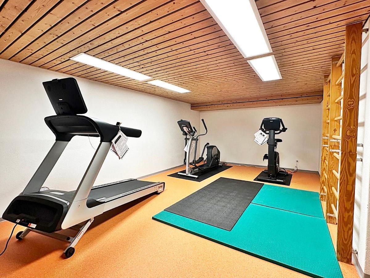 Kleines Juwel, Zentral, Mit Garage Und Pool - Cb102 Lägenhet St. Moritz Exteriör bild