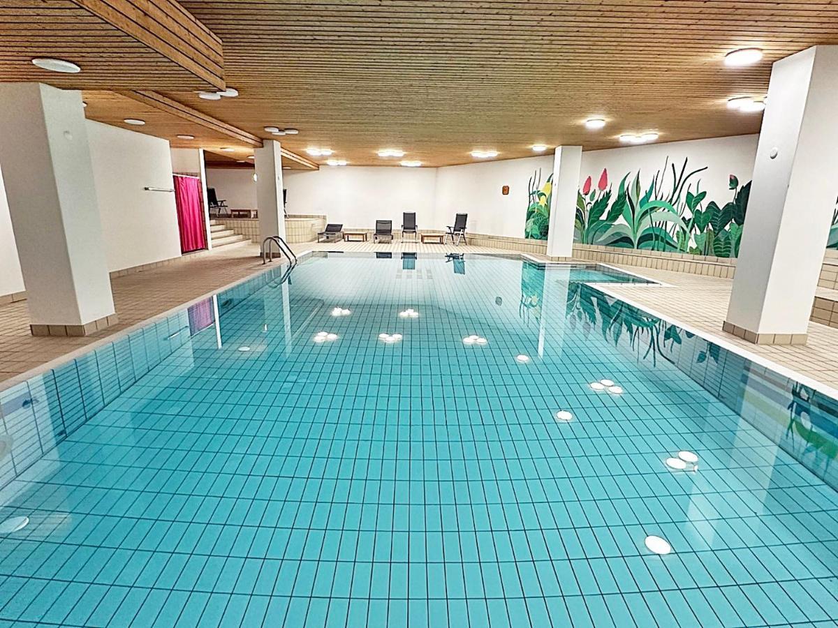 Kleines Juwel, Zentral, Mit Garage Und Pool - Cb102 Lägenhet St. Moritz Exteriör bild